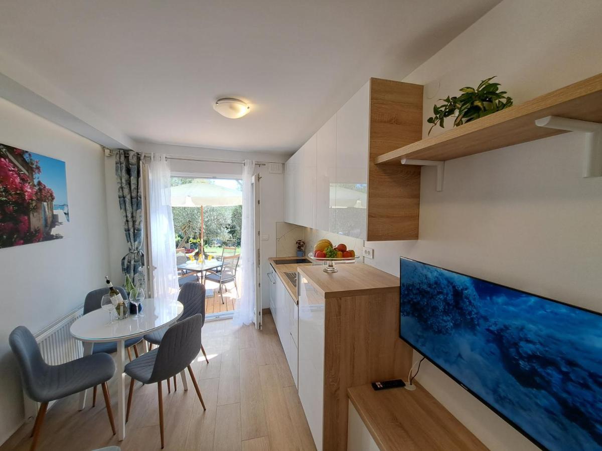 Jalumi Apartment ซาดาร์ ภายนอก รูปภาพ
